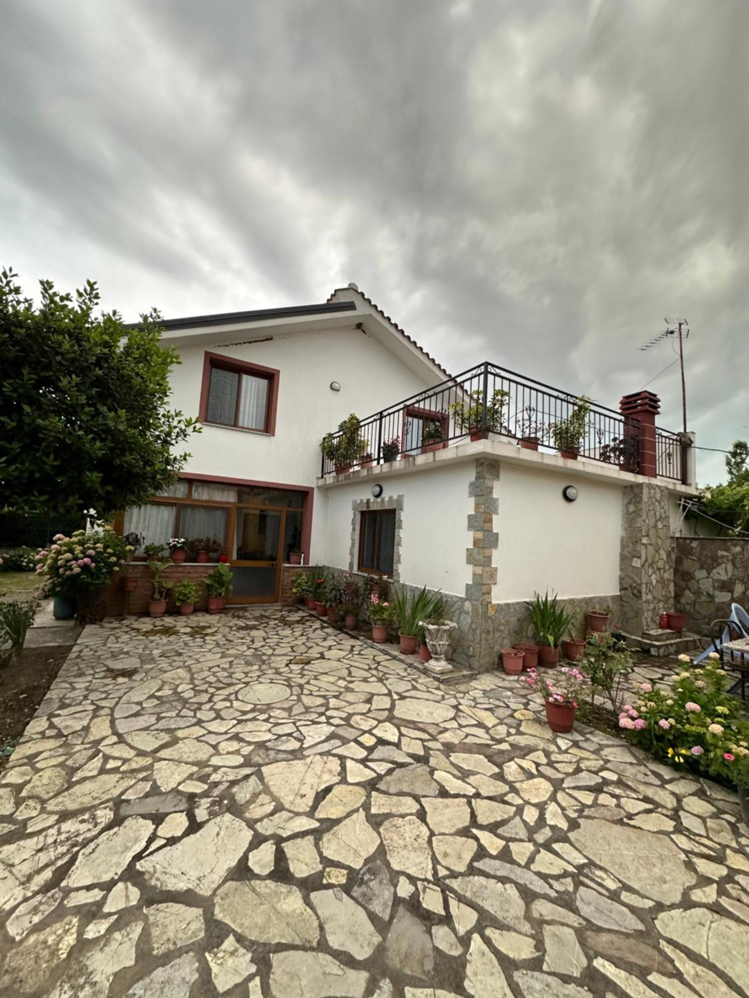 Villa Zefi Rrenc Papaj 외부 사진